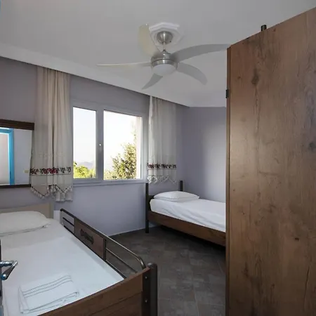 아파트 House With Amazing Sea View And Pool In 규무슬럭