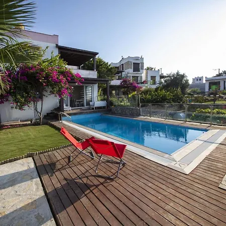 House With Amazing Sea View And Pool In 아파트